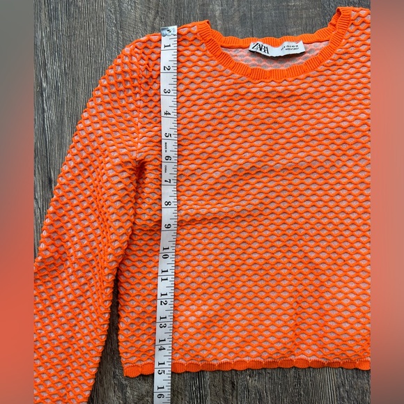 Zara Neon Orange Fishnet Cropped Sweater Size Small - Picture 10 of 11